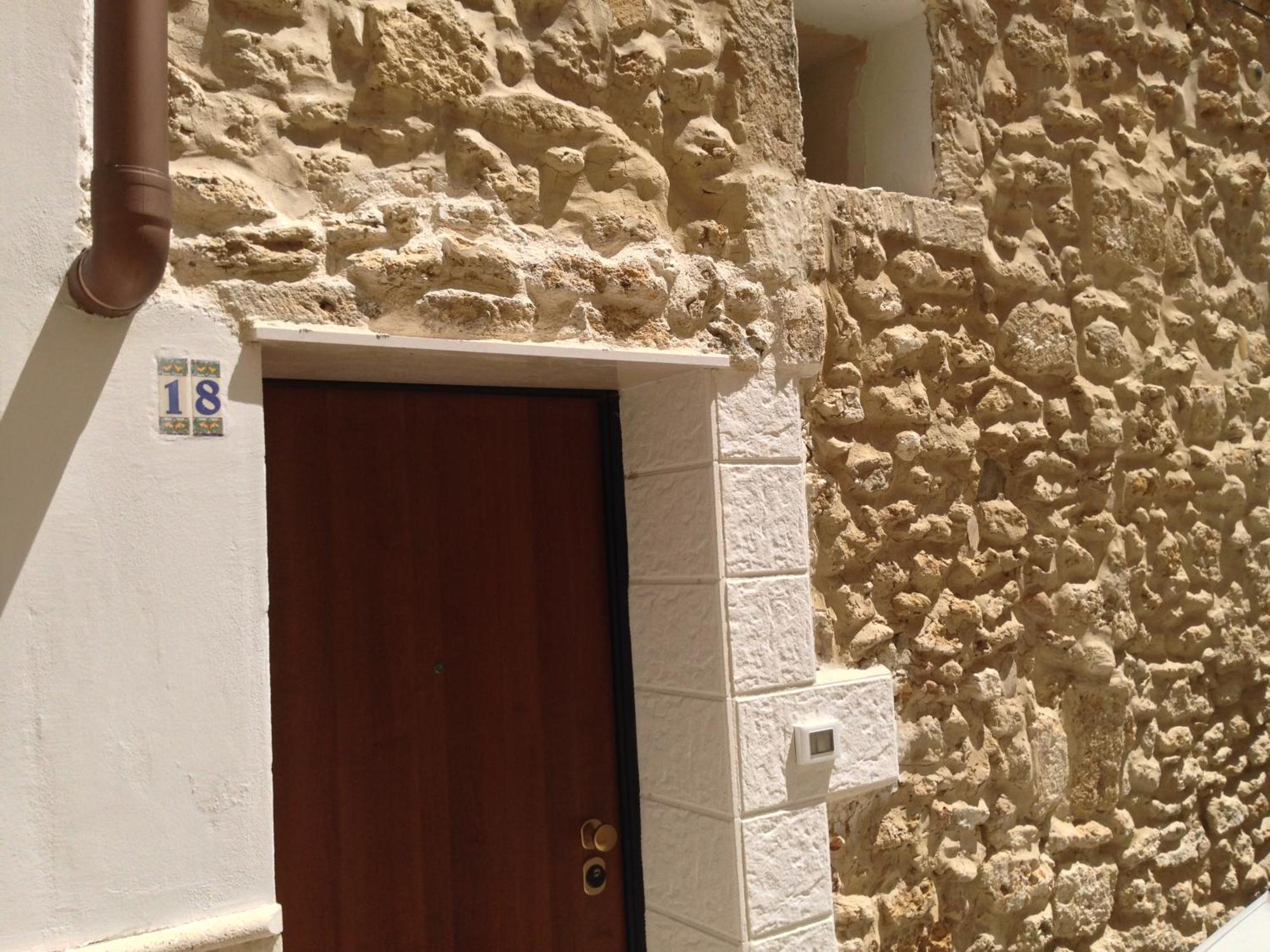 Apartamento Casa Petra - Mini Open Space Bríndisi Exterior foto